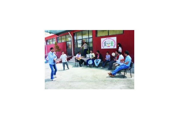 VELİLER ÇARESİZ..