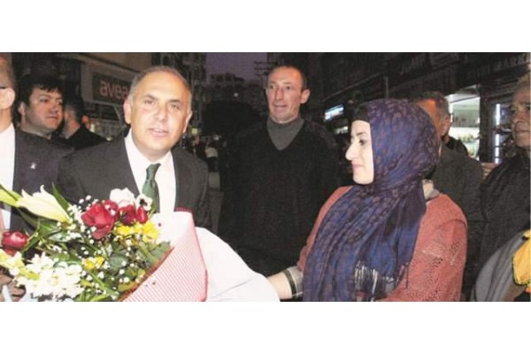 "YORULMAZ BİR BELEDİYE BAŞKANI"