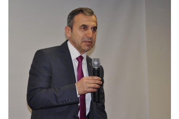 BABÜROĞLU, TÜRKİYE VE ORTADOĞU’NUN GELECEĞİNİ ANLATTI