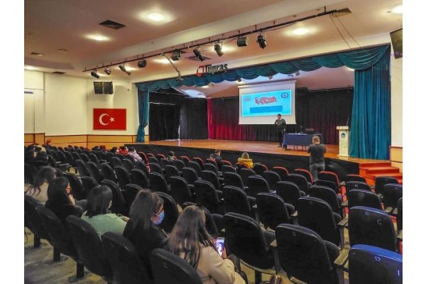 KADINLARA KADES ANLATILDI