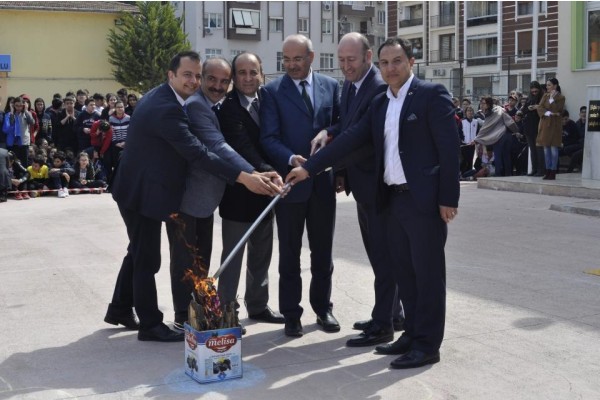 NEVRUZ ATEŞİ ATATÜRK ORTAOKULU’NDA YAKILDI