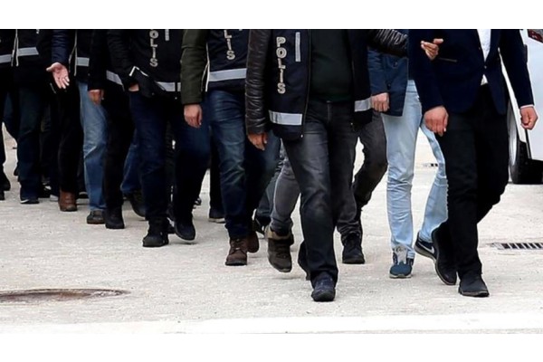 FETÖ operasyonunda 30 tutuklama