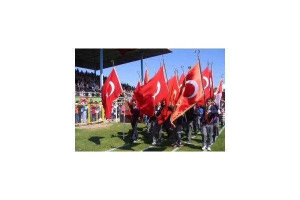 Aliağa’da 23 Nisan hazırlıkları tamamlandı