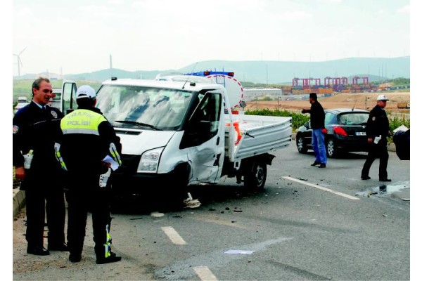 TRAFİK IŞIKLAR NE ZAMAN YANACAK