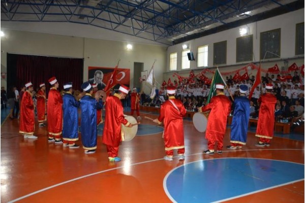 ÇOCUK CEZAEVİNDE 23 NİSAN HEYECANI