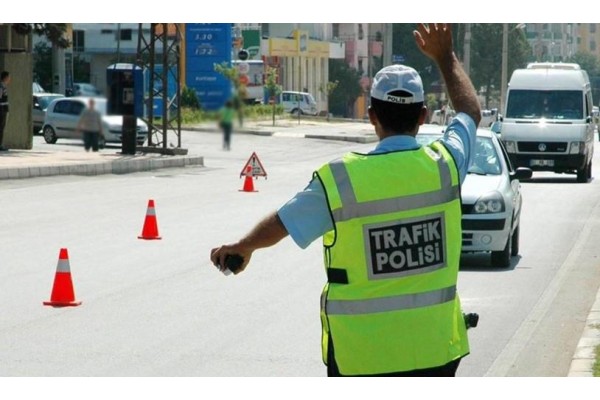 YASAĞA UYMAYAN 51 KİŞİYE CEZA