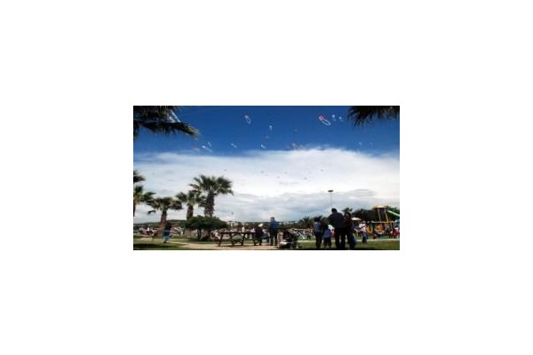 TÜPRAŞ'DAN UÇURTMA ŞENLİĞİ