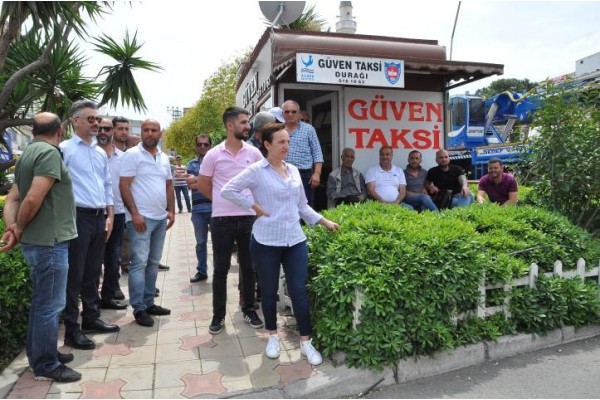 TAKSİ DURAĞI ESKİ YERİNE TAŞINDI