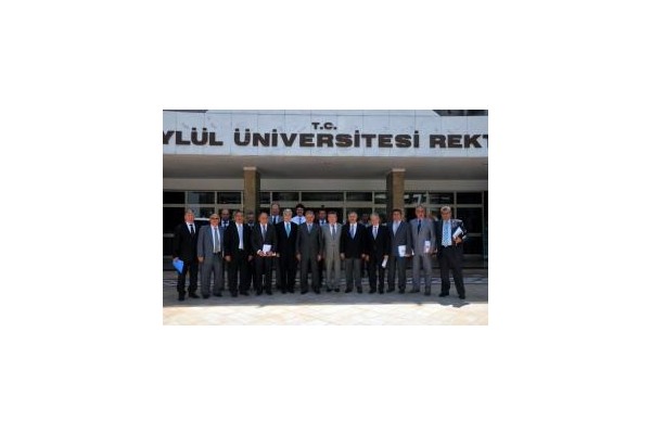 YÖK Başkanı Oda Başkanları ile buluştu