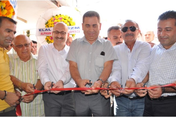 ÖNAL KARDEŞLERDEN ALİAĞA’YA KALİTELİ ET HİZMETİ!