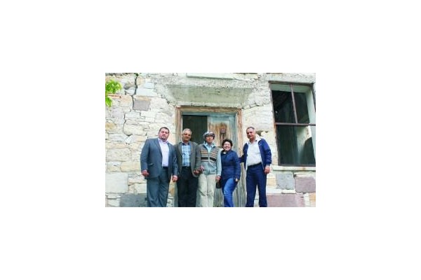 Samurlunun ilk mektebi tarihe mal oluyor