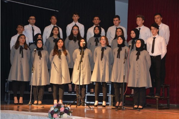 İMAM HATİP LİSESİ’NDEN MEVLİD-İ NEBİ ETKİNLİĞİ