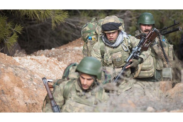 HALK DESTEKLİYOR ANCAK NEDENİNİ BİLMİYOR...