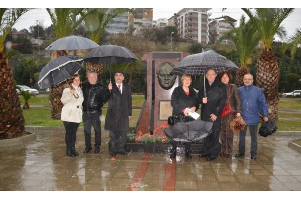 MUMCU, KATLEDİLİŞİNİN 27. YILINDA ANILACAK