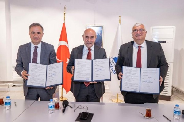 ANLAŞMANIN İMZALARI ATILDI