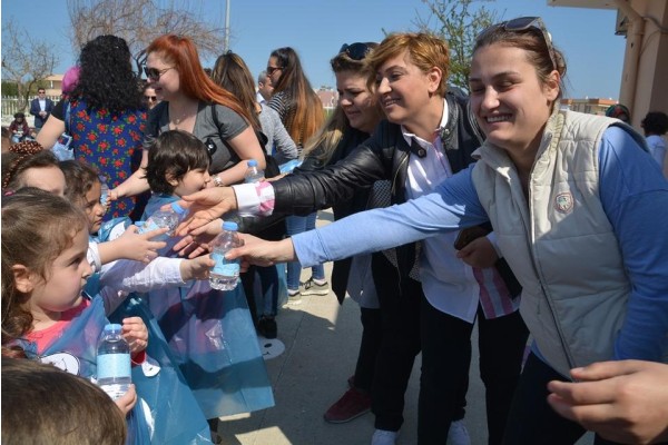 MİNİK ÖĞRENCİLER ‘DÜNYA SU GÜNÜ’NÜ KUTLADI