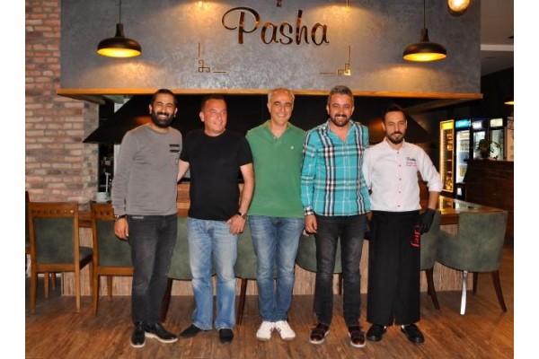 ALİAĞA’DA YENİ BİR LEZZET DURAĞI: PASHA