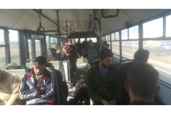 36 KAÇAK GÖÇMEN YAKALANDI