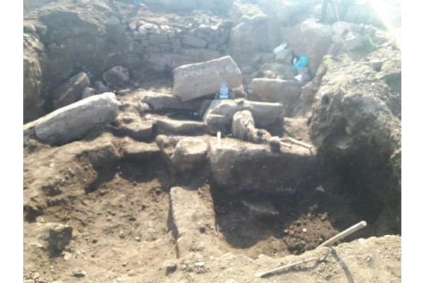 KAÇAK KAZI YAPAN  2 KİŞİ YAKALANDI