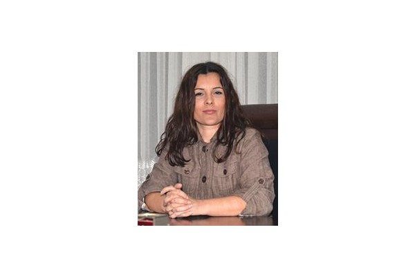 ALİAĞA HER TÜRLÜ SİYASİ ÇEKİŞMENİN ÜSTÜNDEDİR