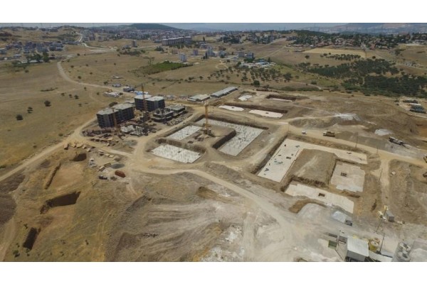 TOKİ PROJESİNDE KATLAR YÜKSELİYOR