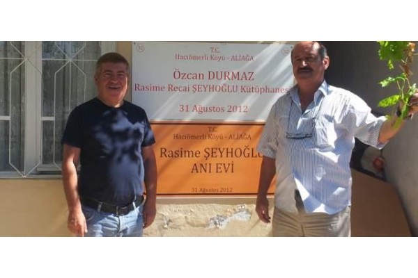 HACIÖMERLİ’DEKİ KÜTÜPHANEYE ZİYARETLER BİTMİYOR