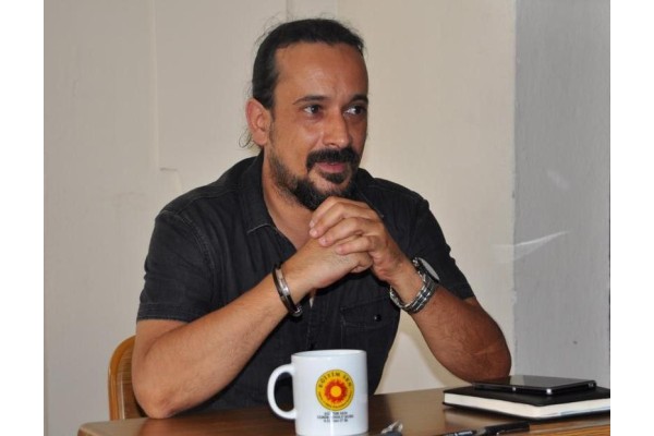 ÖĞRETMENLER İNSANCA YAŞAM İSTİYOR