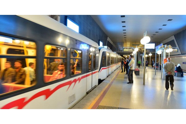 İZMİR METROSU’NDA DA GREV KAPIDA