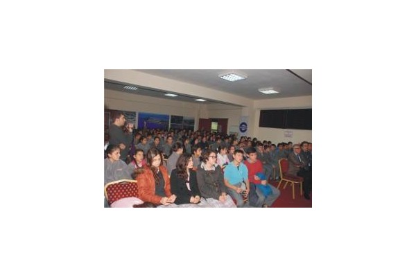 MESLEKLER Öğrencilere tanıtıldı