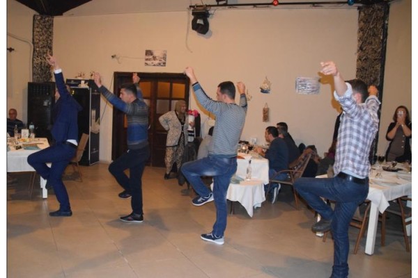 HALK OYUNLARI SEVENLER YEMEKTE BULUŞTU