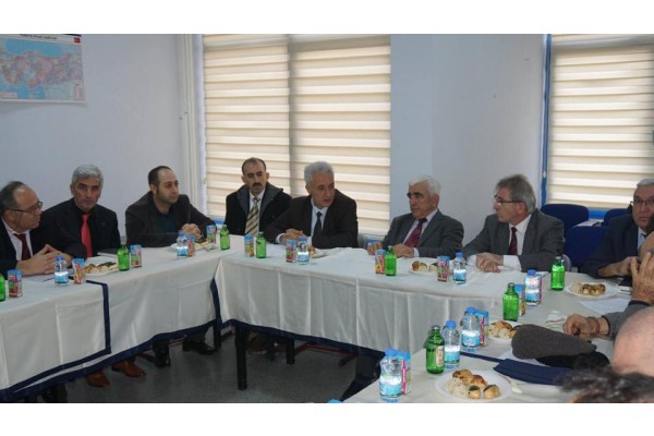 HALK EĞİTİM KURSLARINA YOĞUN İLGİ