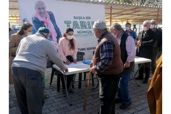 BÜYÜKŞEHİR’DEN ZEYTİN AĞAÇLARINA BORDO BULAMACI