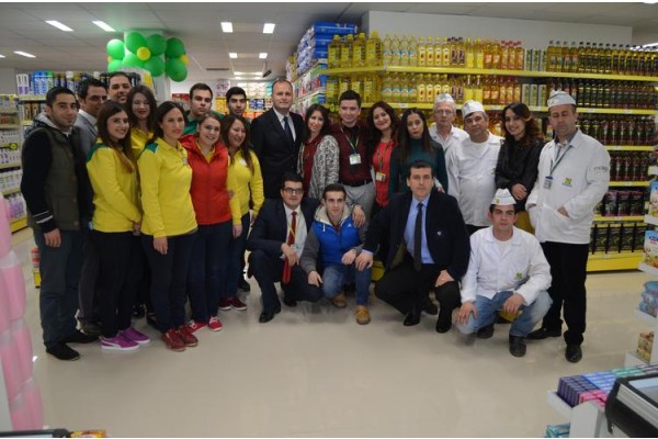 PEHLİVANOĞLU, ALİAĞA’DAKİ 4.MARKETİNİ HİZMETE AÇTI