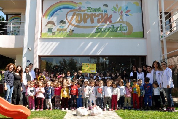 TOPRAK ANAOKULU YAŞLILARI UNUTMADI