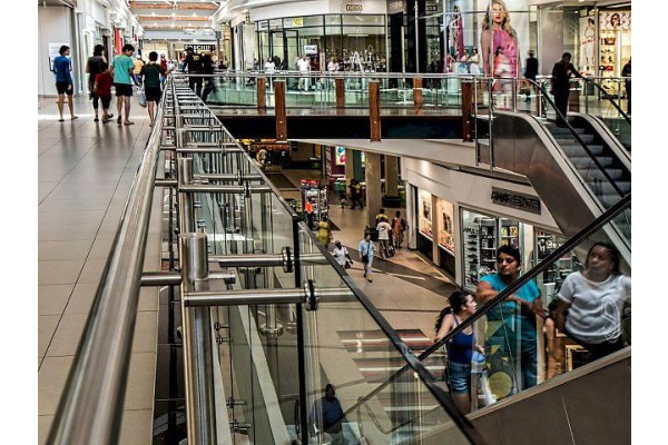 AVM’LERE ‘KAPATIN’ UYARISI