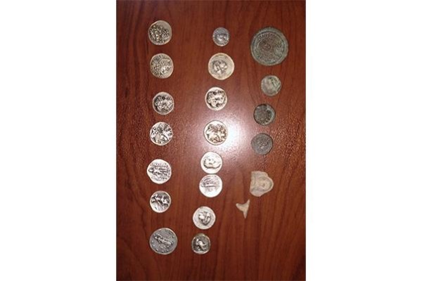 ROMA DÖNEMİ'NE AİT SİKKELER ELE GEÇİRİLDİ