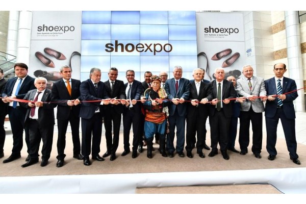 38 ÜLKENİN PROFESYONELLERİ İZMİR’DE BULUŞTU