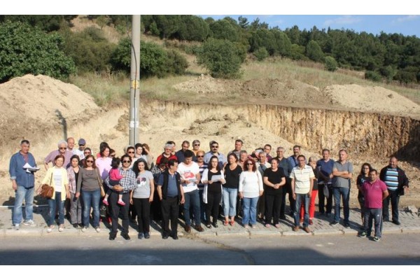 MAHALLELİ CAMİ DEĞİL OKUL İSTİYOR