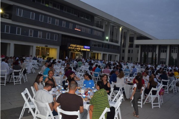 HABAŞ’TAN GELENEKSEL İFTAR YEMEĞİ