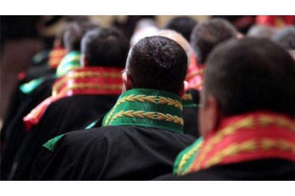 ALİAĞA’YA 3 SAVCI, 4 HAKİM ATANDI