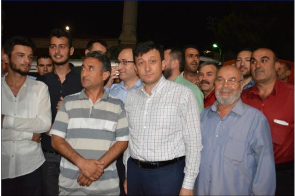 DEMOKRASİ NÖBETİNDE 1 HAFTA GERİDE KALDI