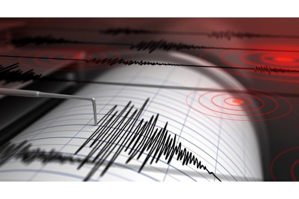 ALİAĞA’DA DEPREM OLDU
