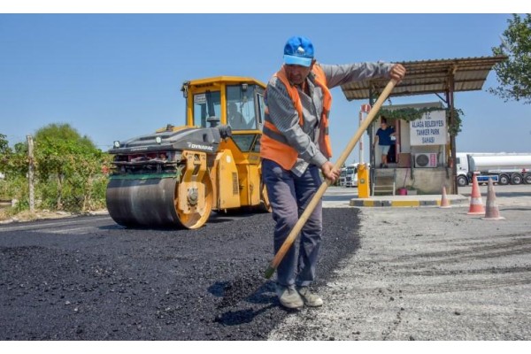 14 BİN 620 TON ASFALT SERİLDİ