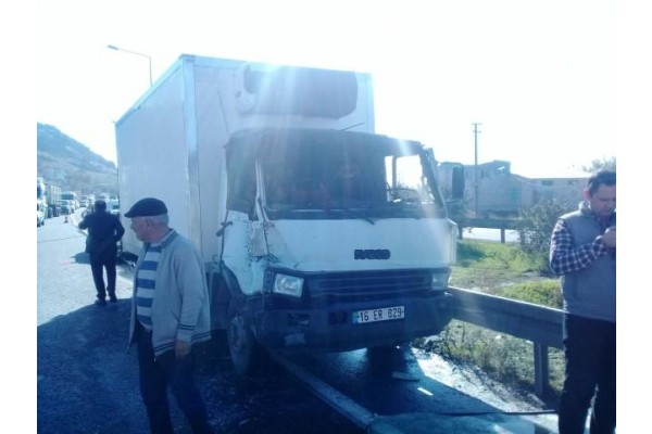 YANAN ARAÇTAN SON ANDA KURTULDULAR