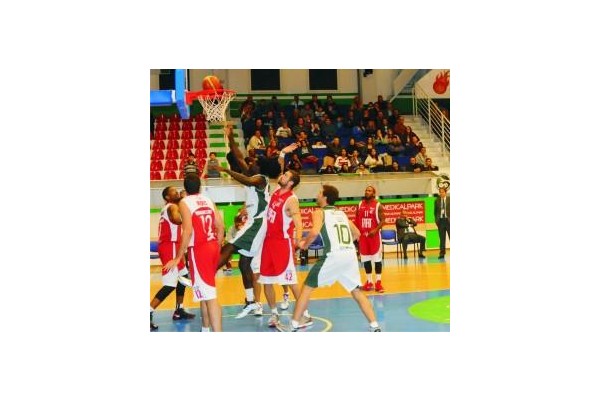 ALİAĞA PETKİM TOFAŞ’I GEÇTİ