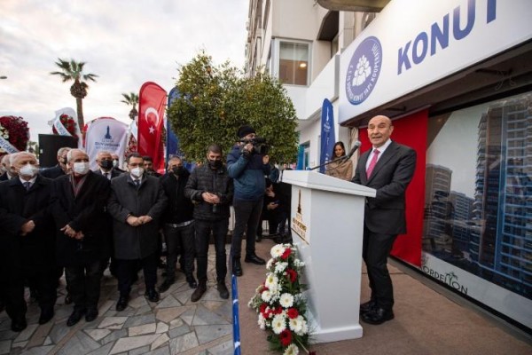 “İZMİR’İN GELECEĞİNİ İNŞA EDİYORUZ”