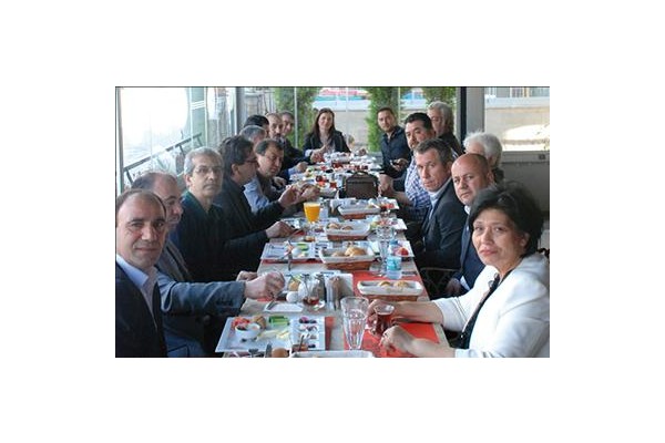 ALİAĞA'NIN BİRLEŞTİRİCİ GÜCÜ