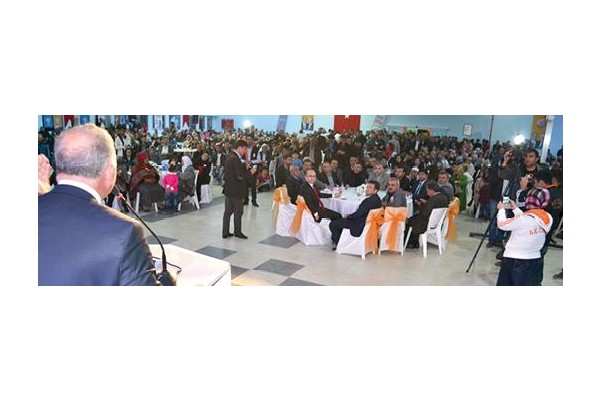 YENİ MAHALLE YORULMAZ İLE COŞTU