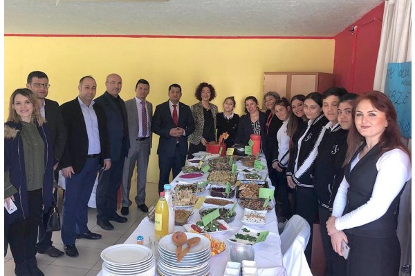 ÖĞRENCİLER FAZLA KİLOLARINDAN KURTULUYOR