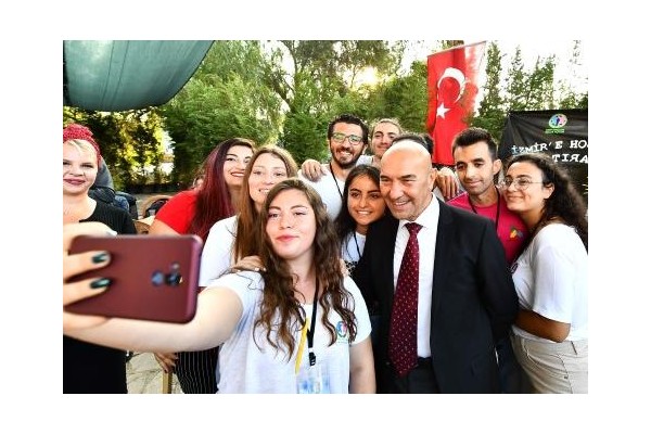 Gençlere kitap kart desteği